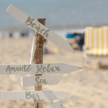 Carnac Station Sunny And Bright App By Interhome דה האן