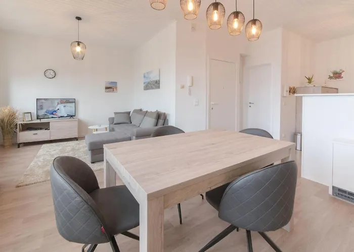 Carnac Station Sunny And Bright App By Interhome