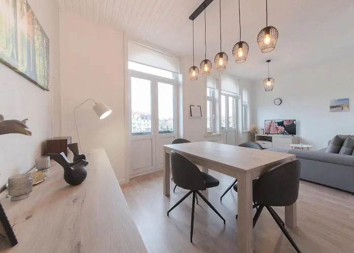 아파트 Carnac Station Sunny And Bright App By Interhome