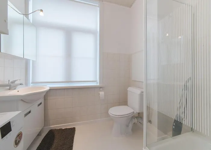 Carnac Station Sunny And Bright App By Interhome *